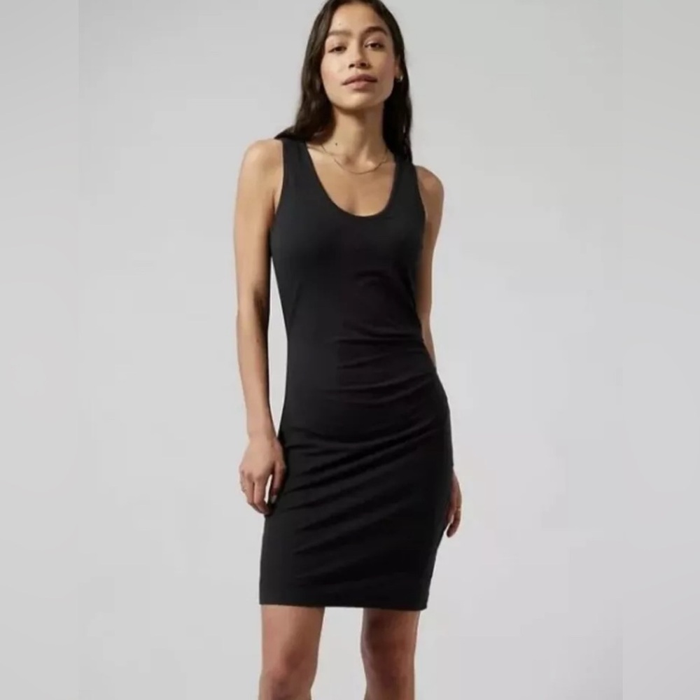 ❤️⭐️ New With Tags Athleta Della Dress Black Size Small ⭐️❤️